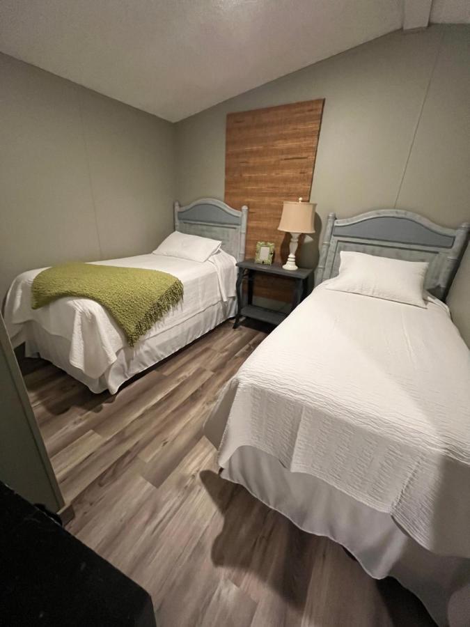 Hogarth Apartment Beaufort Bagian luar foto